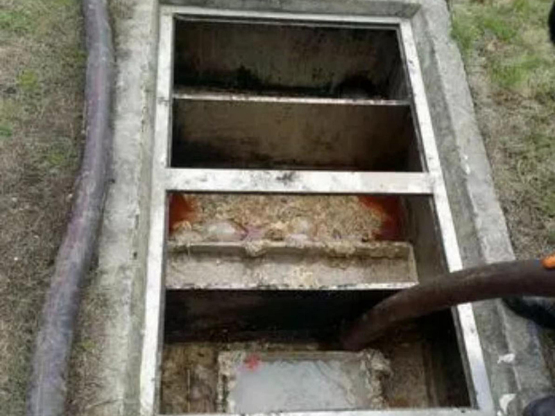 九龙坡隔油池清理